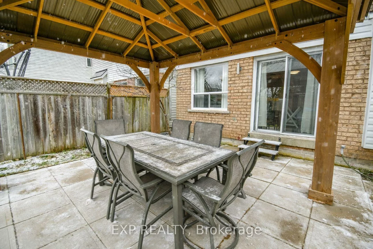 30, Aikens, Holly, Barrie