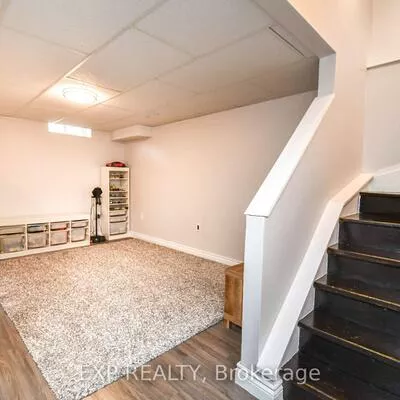 30, Aikens, Holly, Barrie