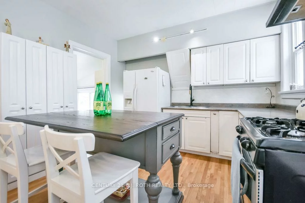 39, Grove, City Centre, Barrie