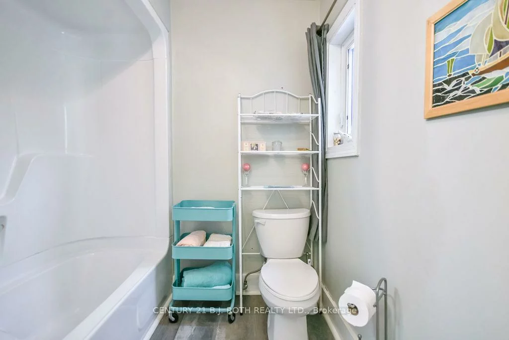 39, Grove, City Centre, Barrie