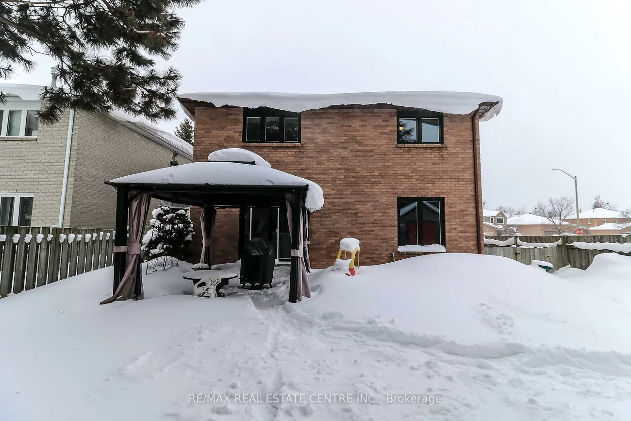 39, Cardinal, Cundles East, Barrie