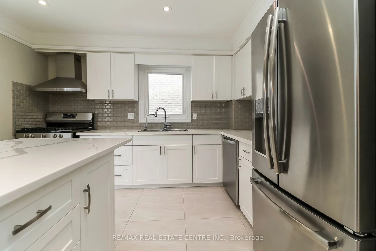 39, Cardinal, Cundles East, Barrie