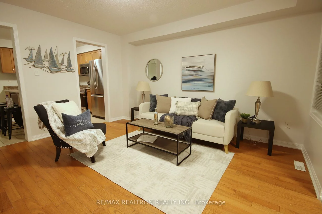 70, Commonwealth, Innis-Shore, Barrie