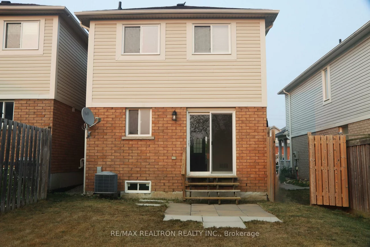 70, Commonwealth, Innis-Shore, Barrie