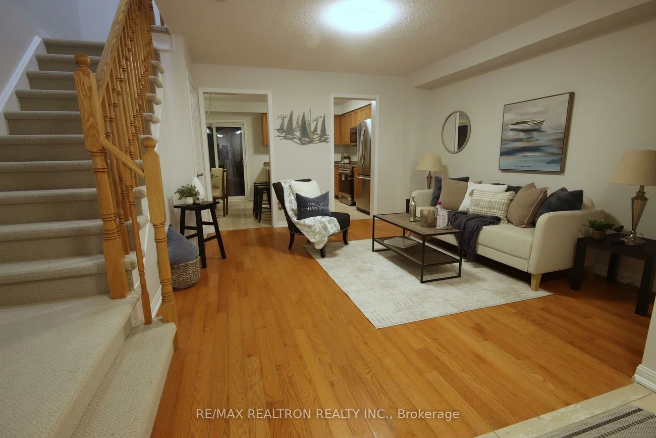 70, Commonwealth, Innis-Shore, Barrie