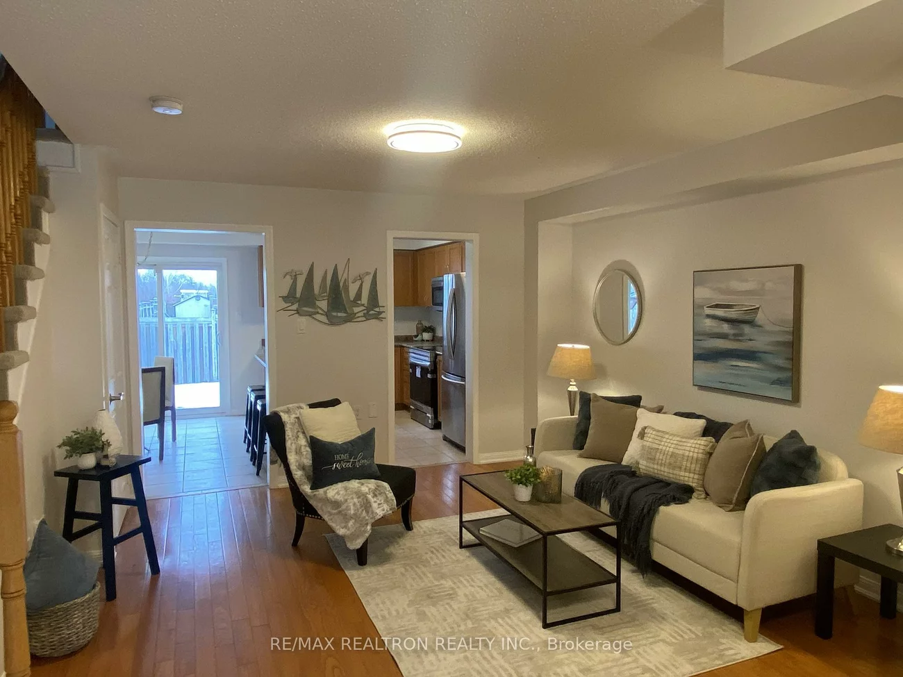 70, Commonwealth, Innis-Shore, Barrie