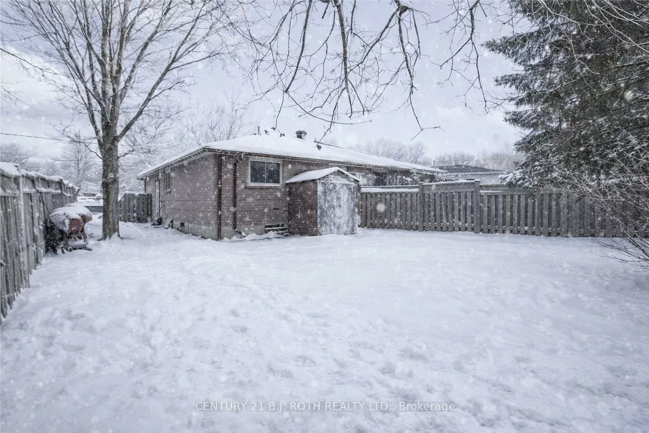 17, Burbank, Wellington, Barrie