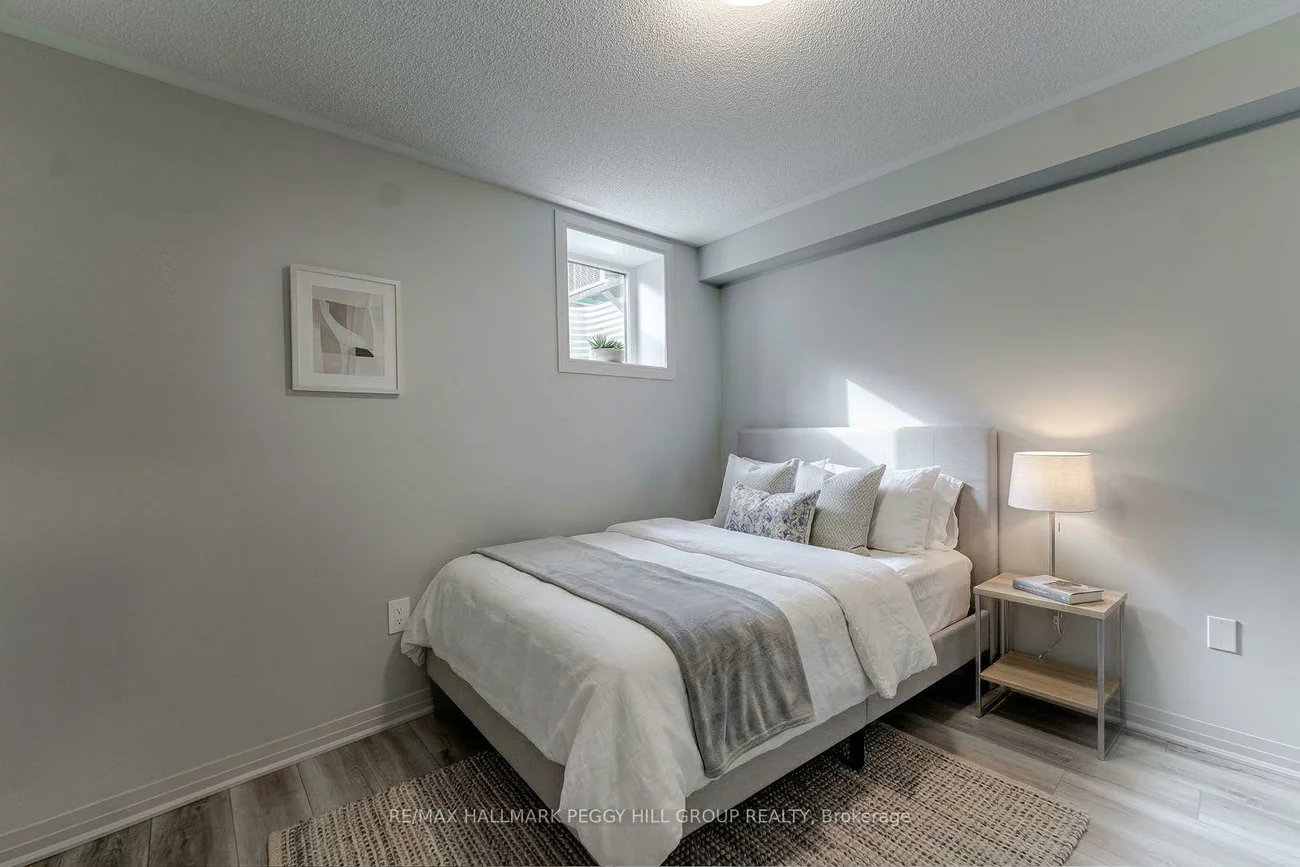 5, Amsterdam, Innis-Shore, Barrie