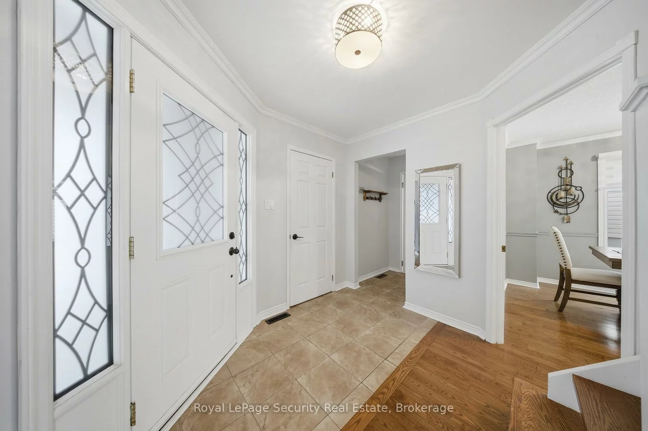 122, Browning, Letitia Heights, Barrie