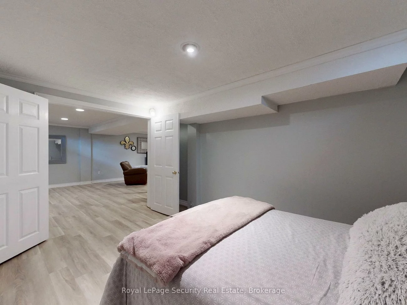 122, Browning, Letitia Heights, Barrie