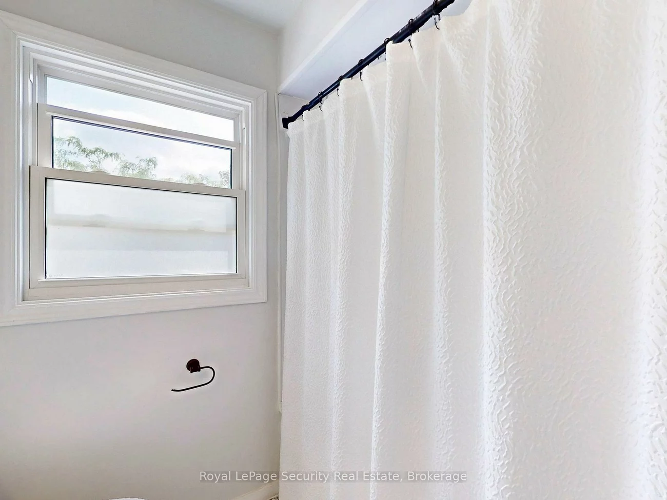 122, Browning, Letitia Heights, Barrie