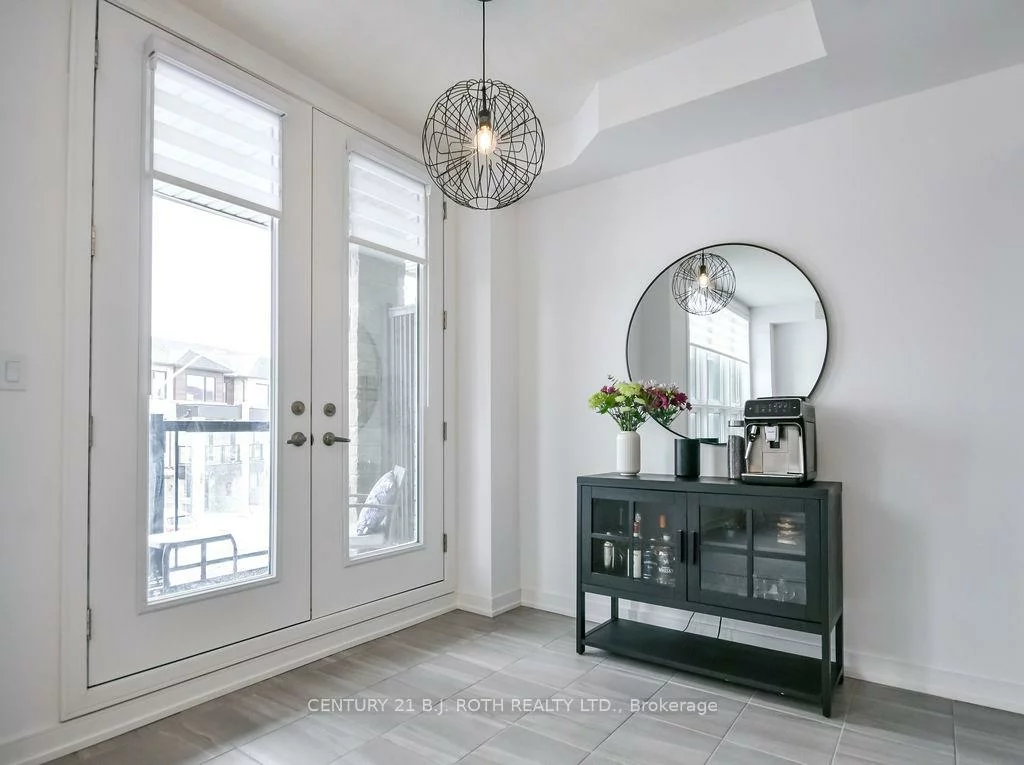 104, Blue Forest, Innis-Shore, Barrie