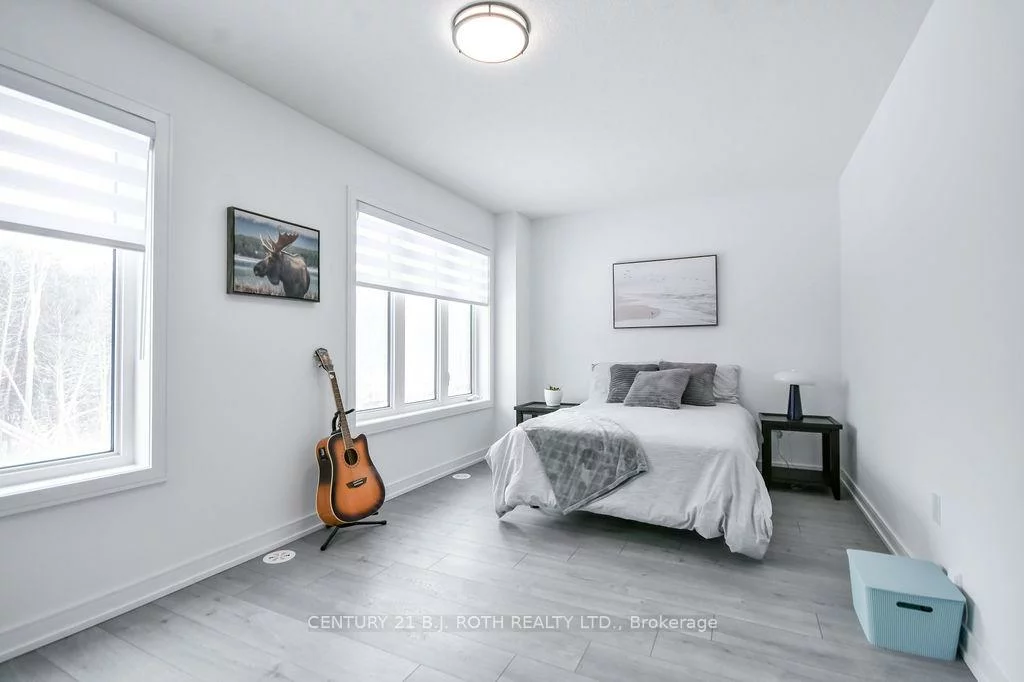 104, Blue Forest, Innis-Shore, Barrie