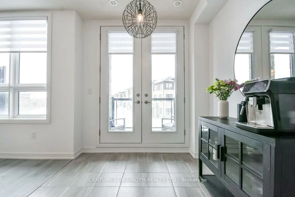 104, Blue Forest, Innis-Shore, Barrie