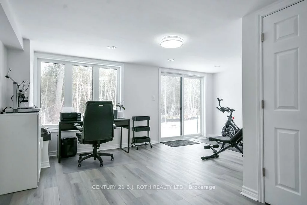 104, Blue Forest, Innis-Shore, Barrie