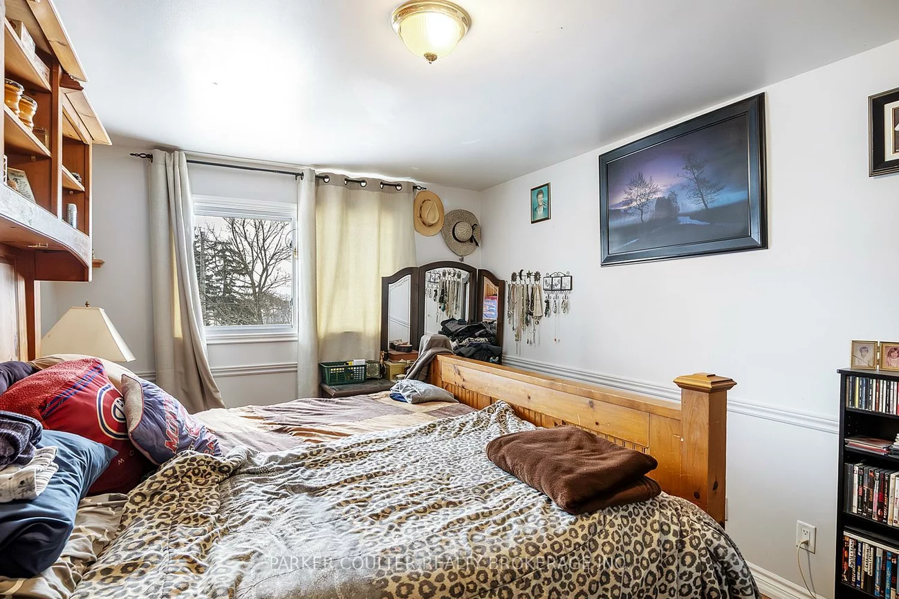 83, Daphne, Cundles East, Barrie