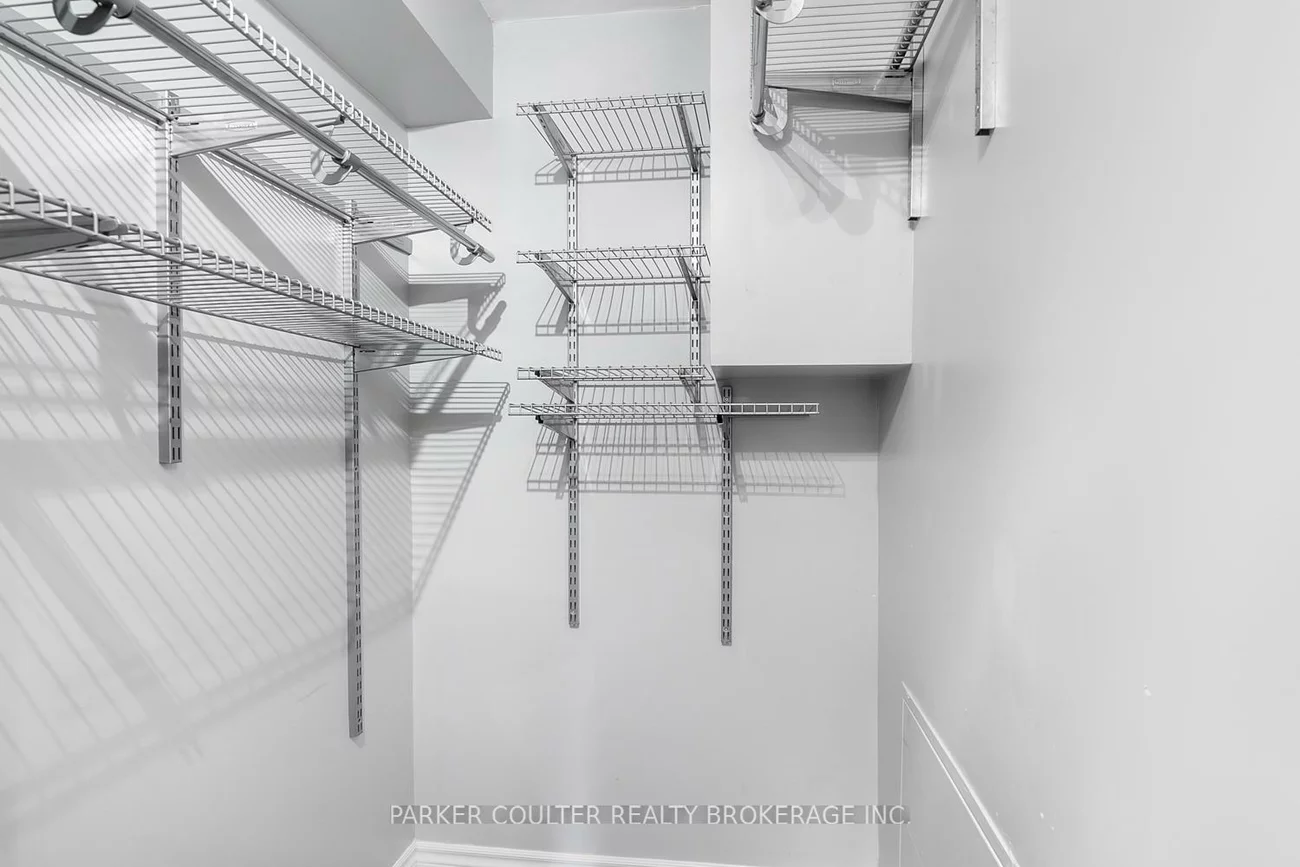 83, Daphne, Cundles East, Barrie