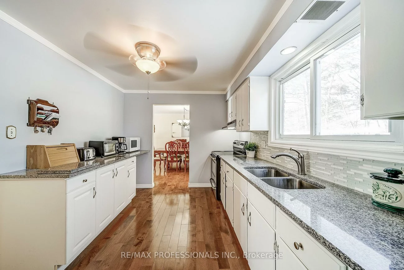 2, Agnes, Wellington, Barrie