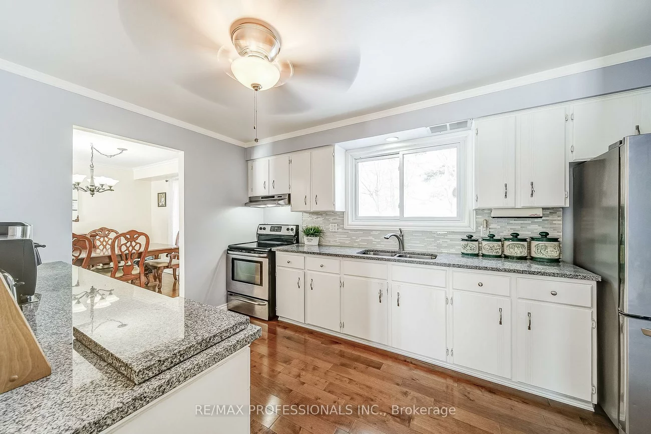 2, Agnes, Wellington, Barrie