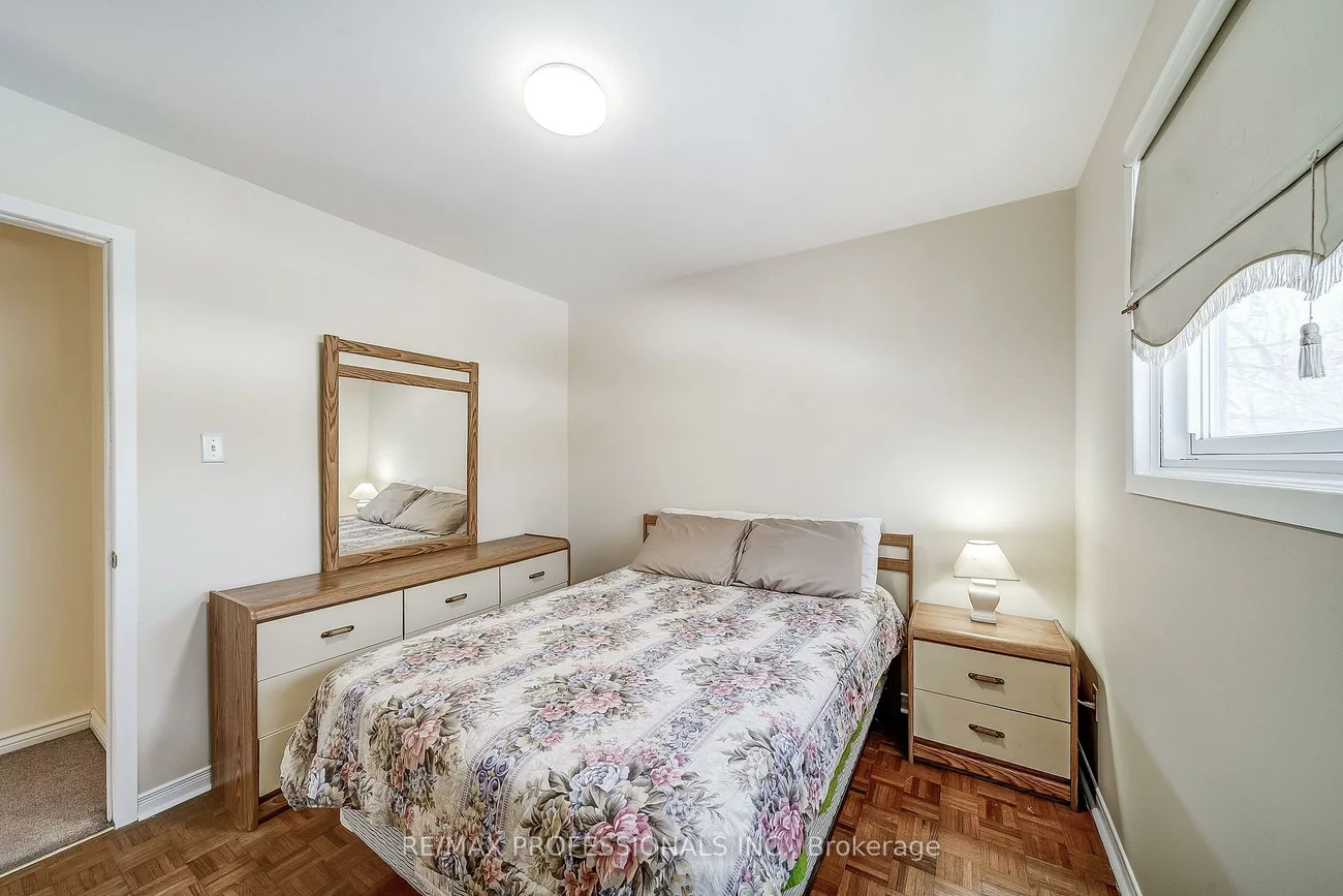 2, Agnes, Wellington, Barrie