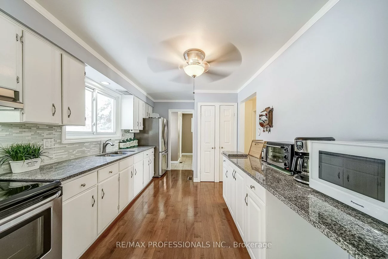 2, Agnes, Wellington, Barrie