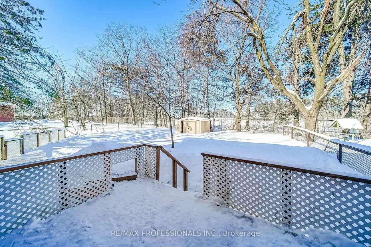 2, Agnes, Wellington, Barrie