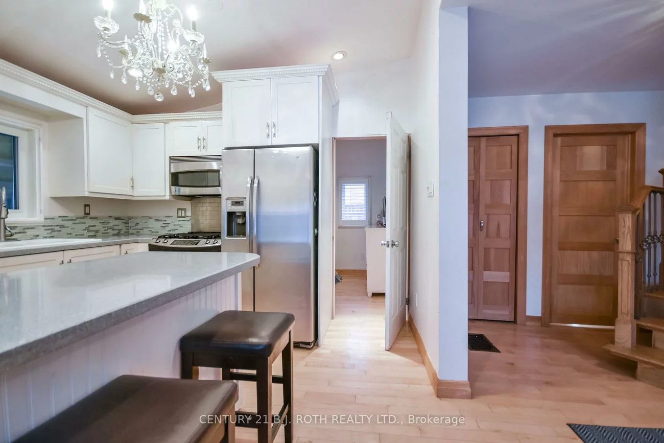 45, GROVE, Queen's Park, Barrie
