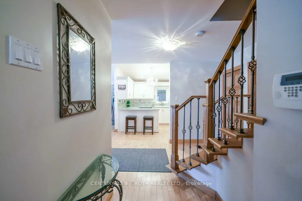 45, GROVE, Queen's Park, Barrie