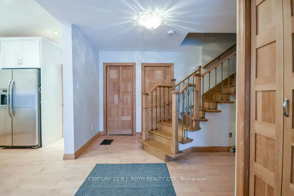 45, GROVE, Queen's Park, Barrie