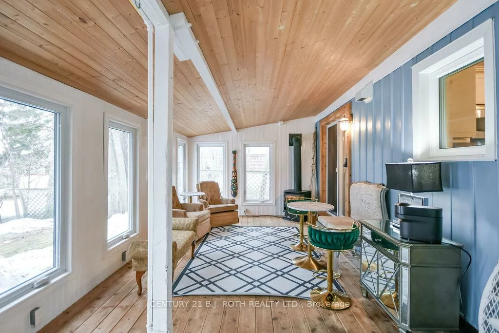 45, GROVE, Queen's Park, Barrie