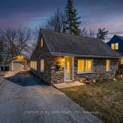 45, GROVE, Queen's Park, Barrie