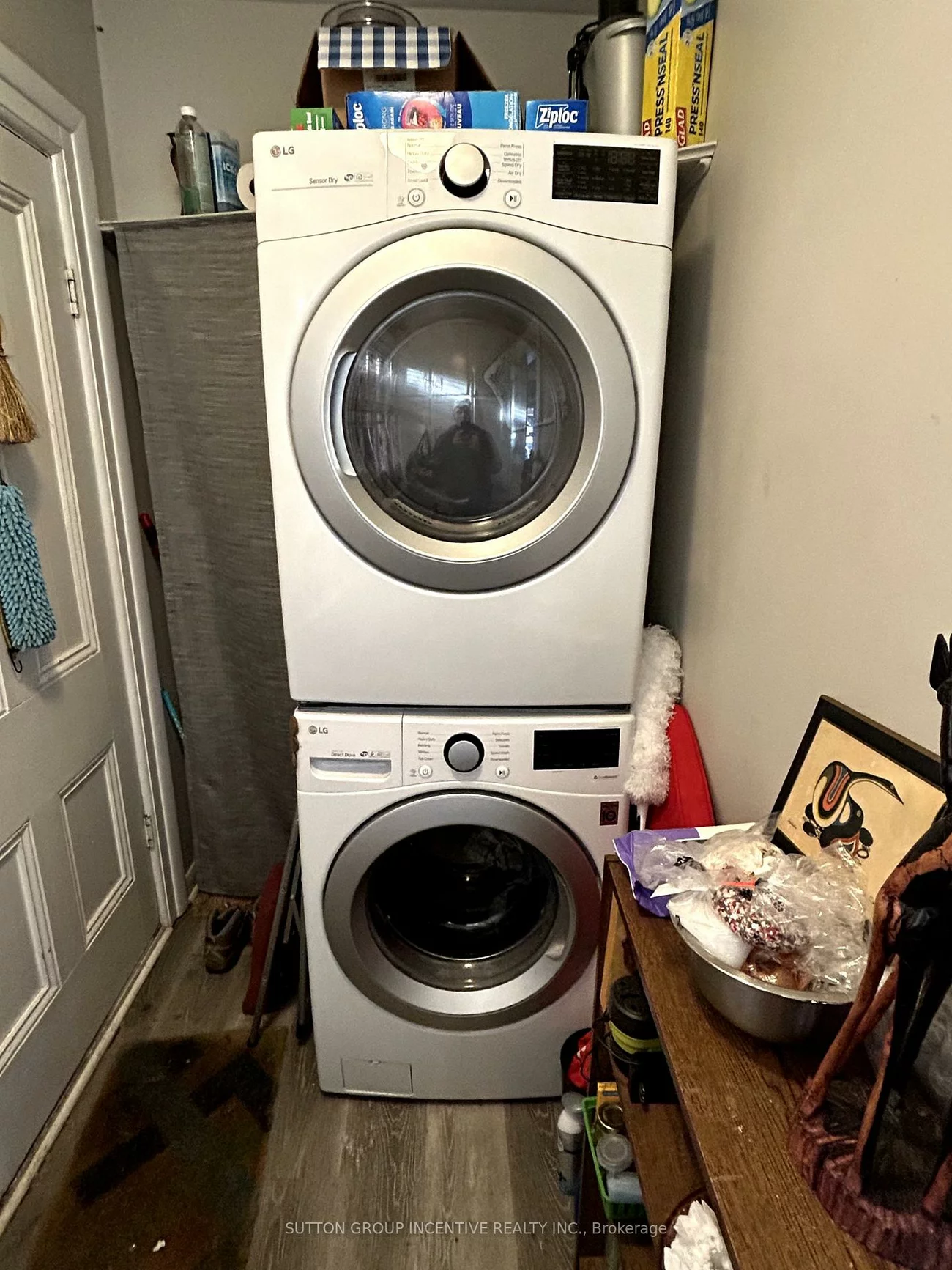 166, Collier, Codrington, Barrie