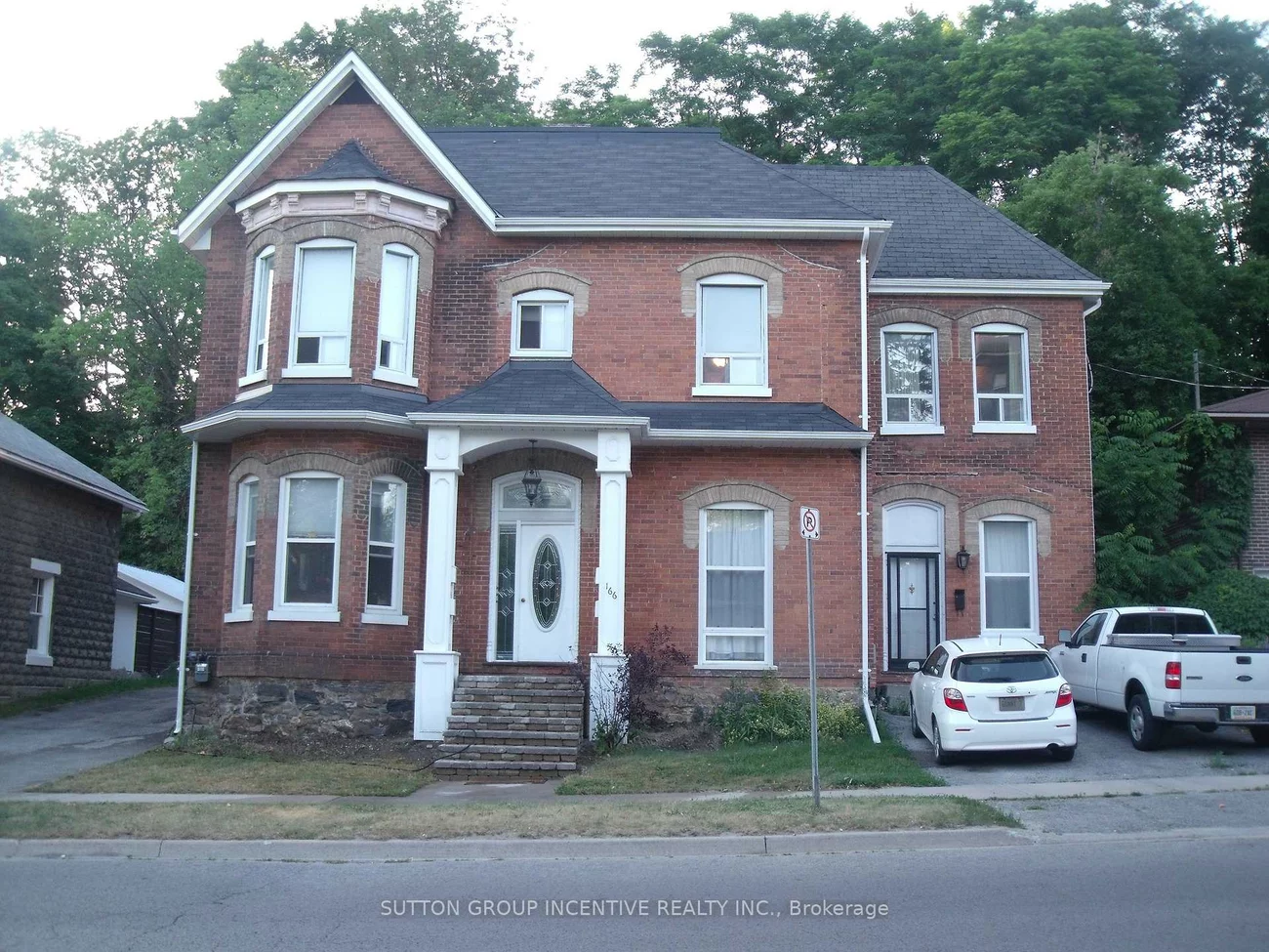 166, Collier, Codrington, Barrie