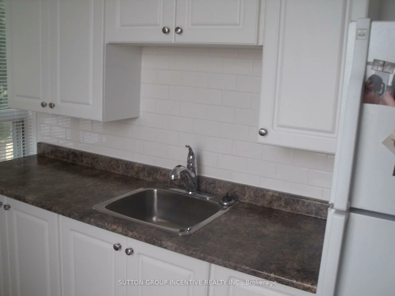 166, Collier, Codrington, Barrie