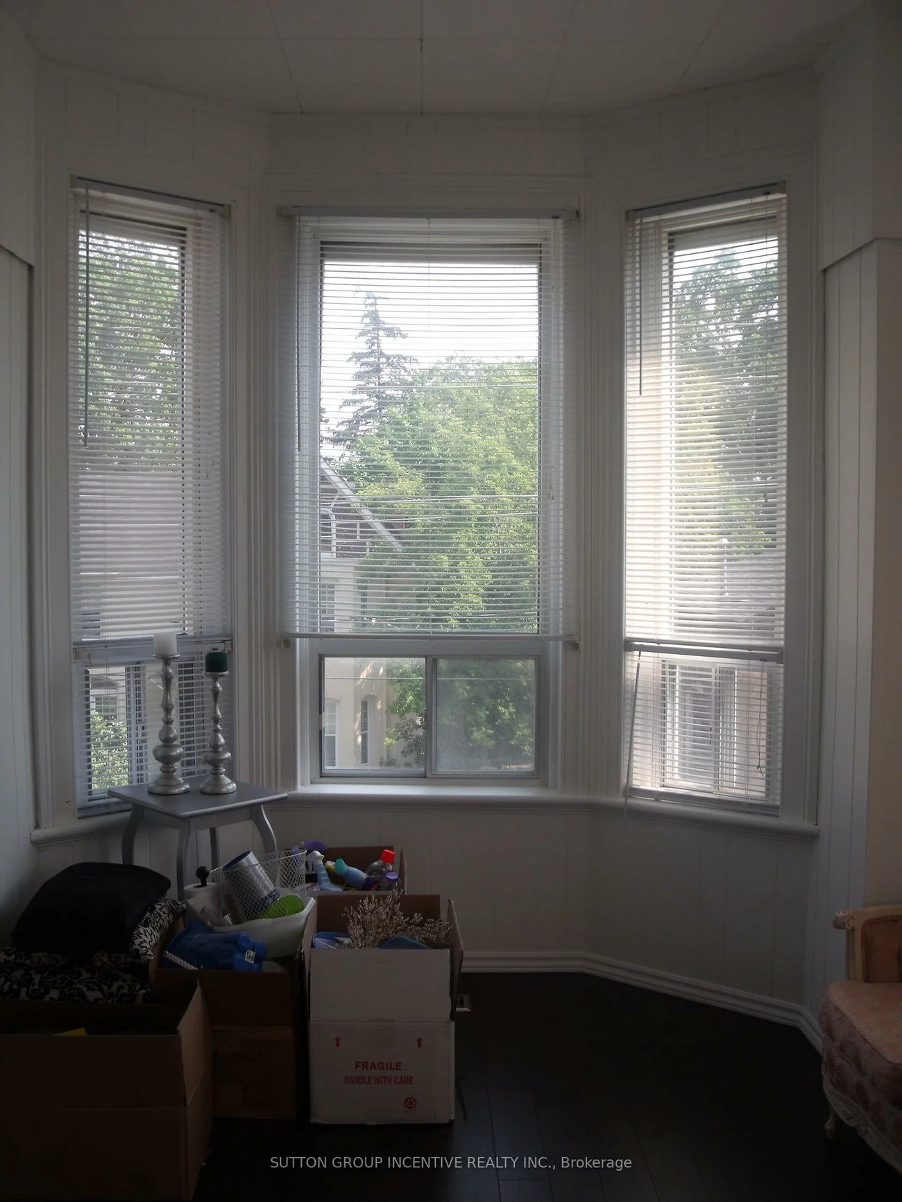 166, Collier, Codrington, Barrie