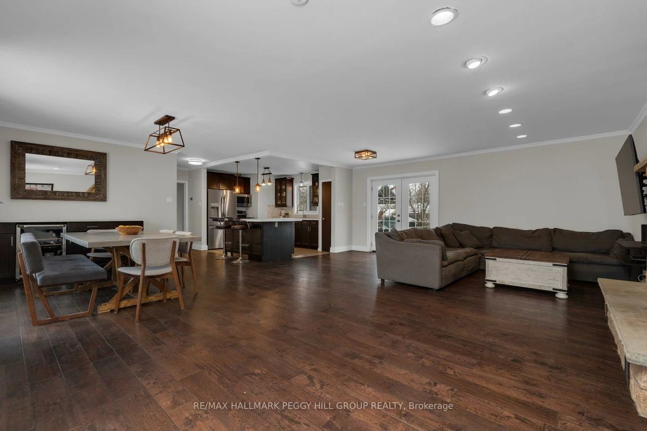 235, St Vincent, Wellington, Barrie