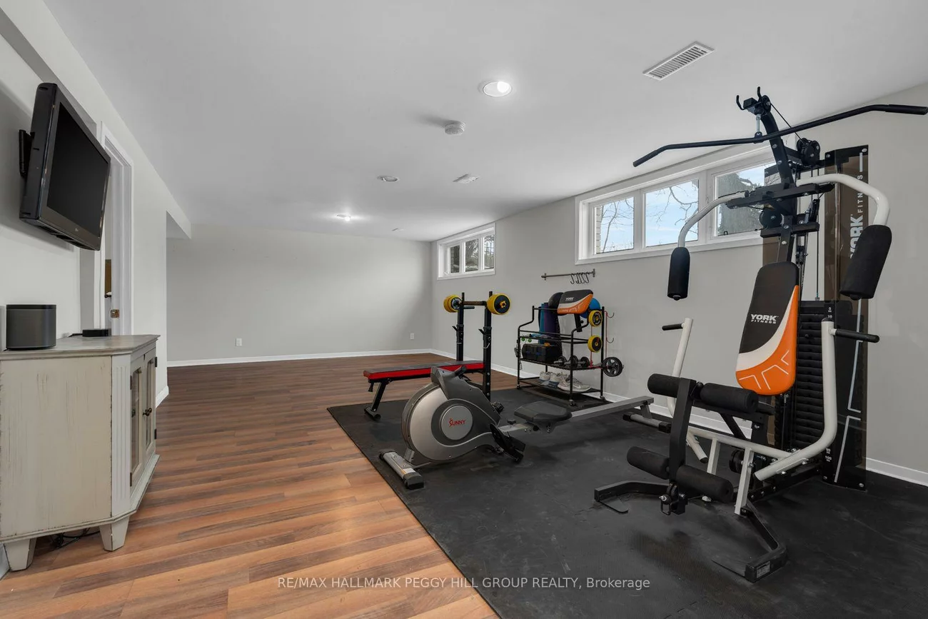 235, St Vincent, Wellington, Barrie