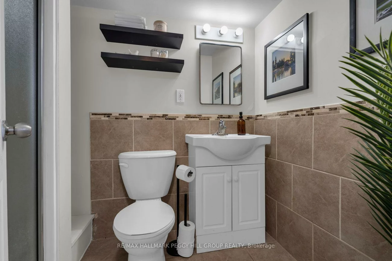 235, St Vincent, Wellington, Barrie