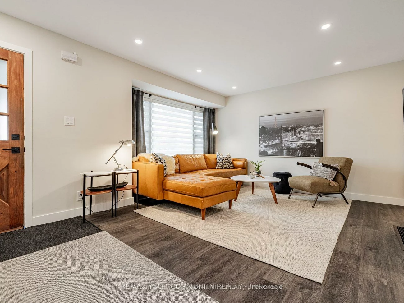 6, Newton, Wellington, Barrie