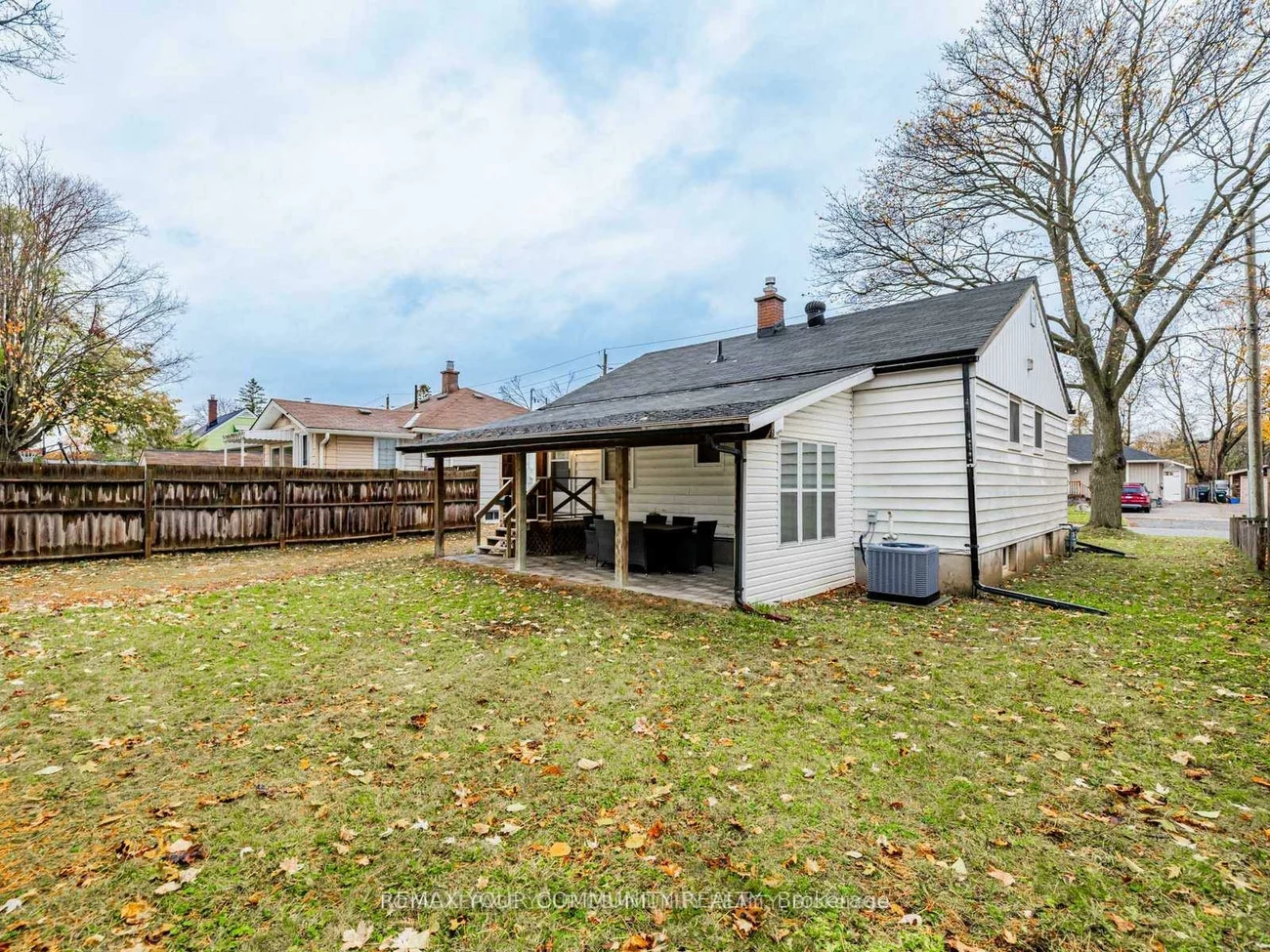 6, Newton, Wellington, Barrie