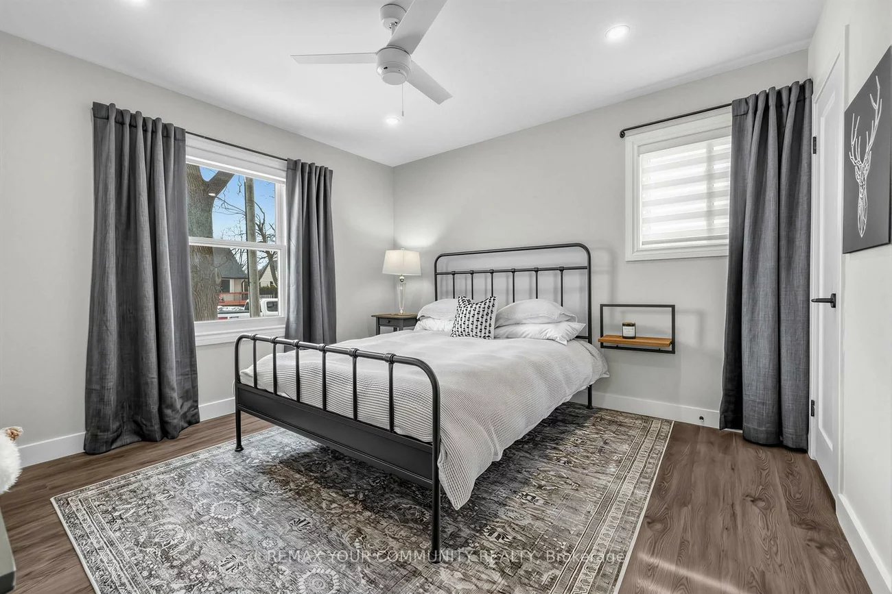 6, Newton, Wellington, Barrie