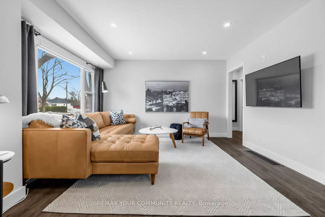 6, Newton, Wellington, Barrie