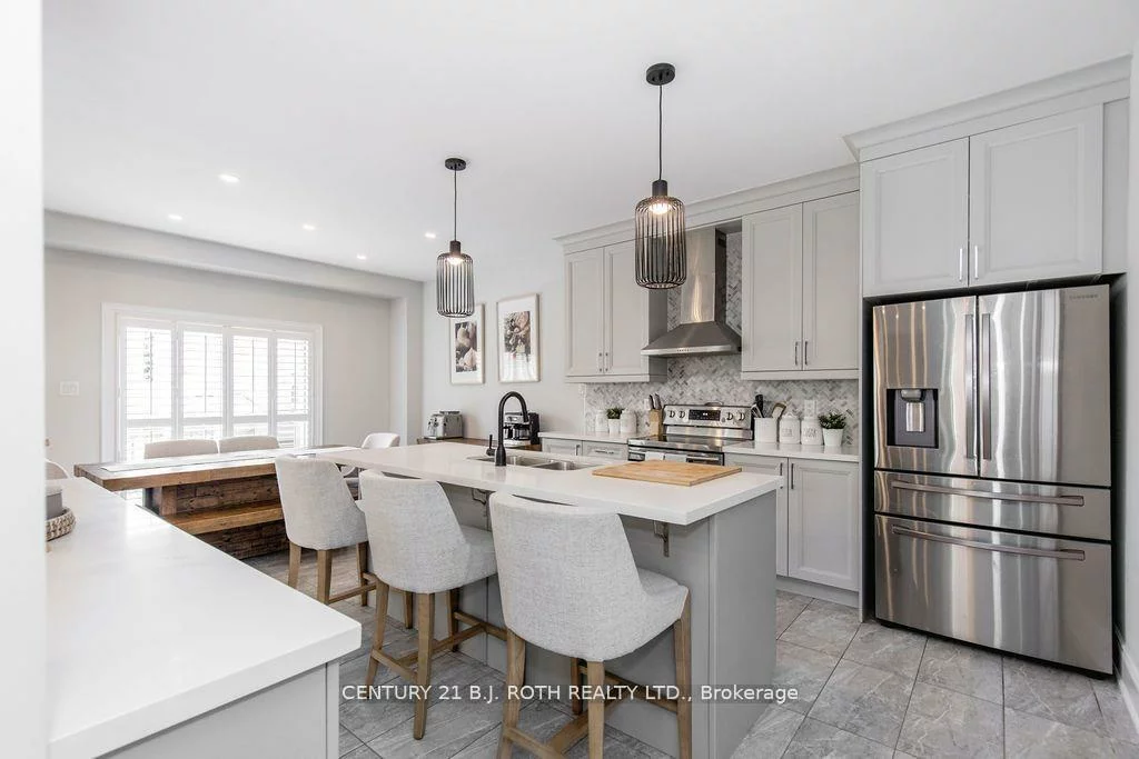 20, WESTMINSTER, Innis-Shore, Barrie