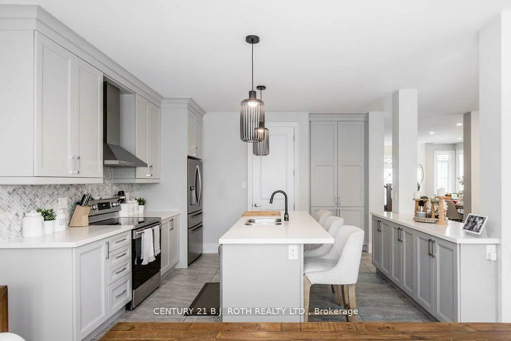 20, WESTMINSTER, Innis-Shore, Barrie