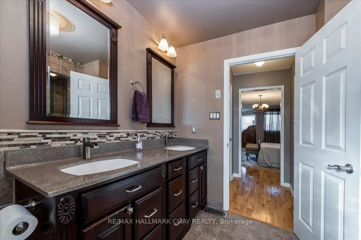 21, Barwick, West Bayfield, Barrie