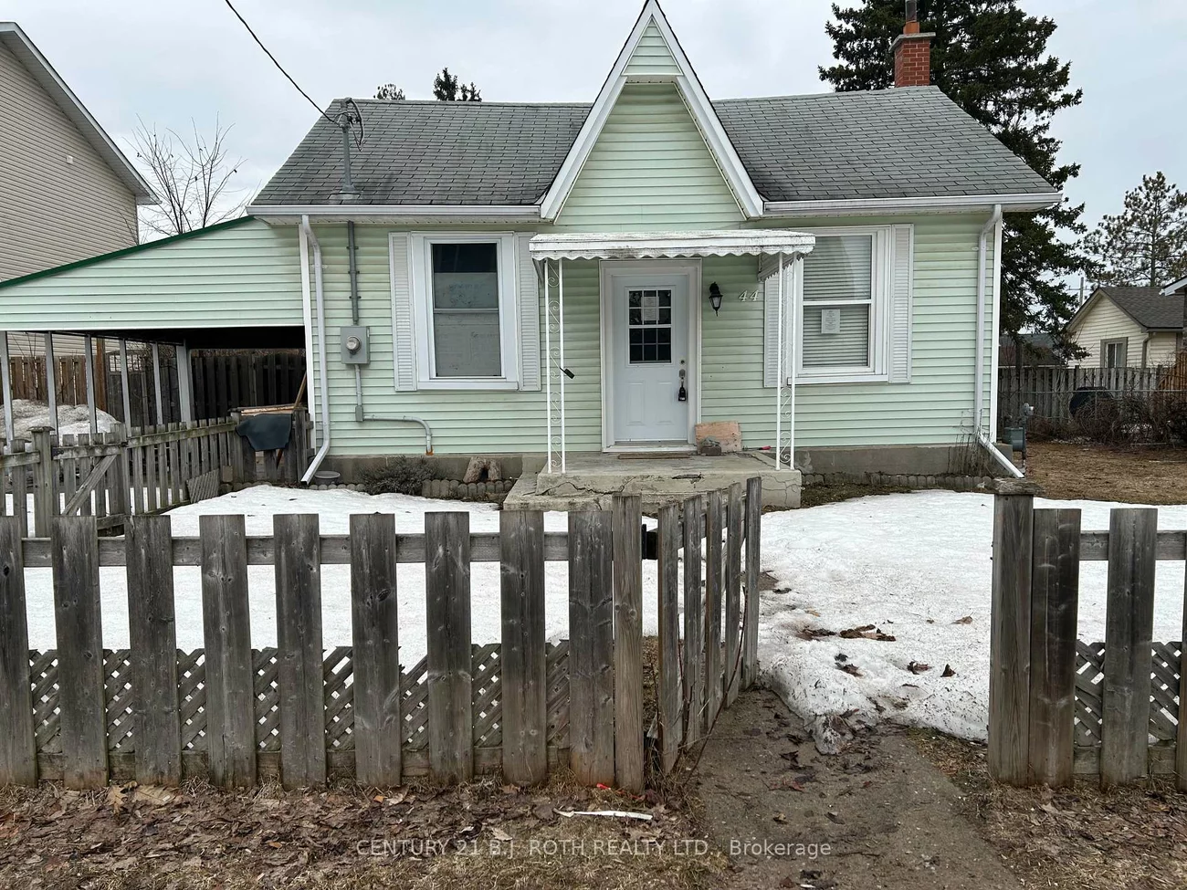 44, Sanford, Sanford, Barrie