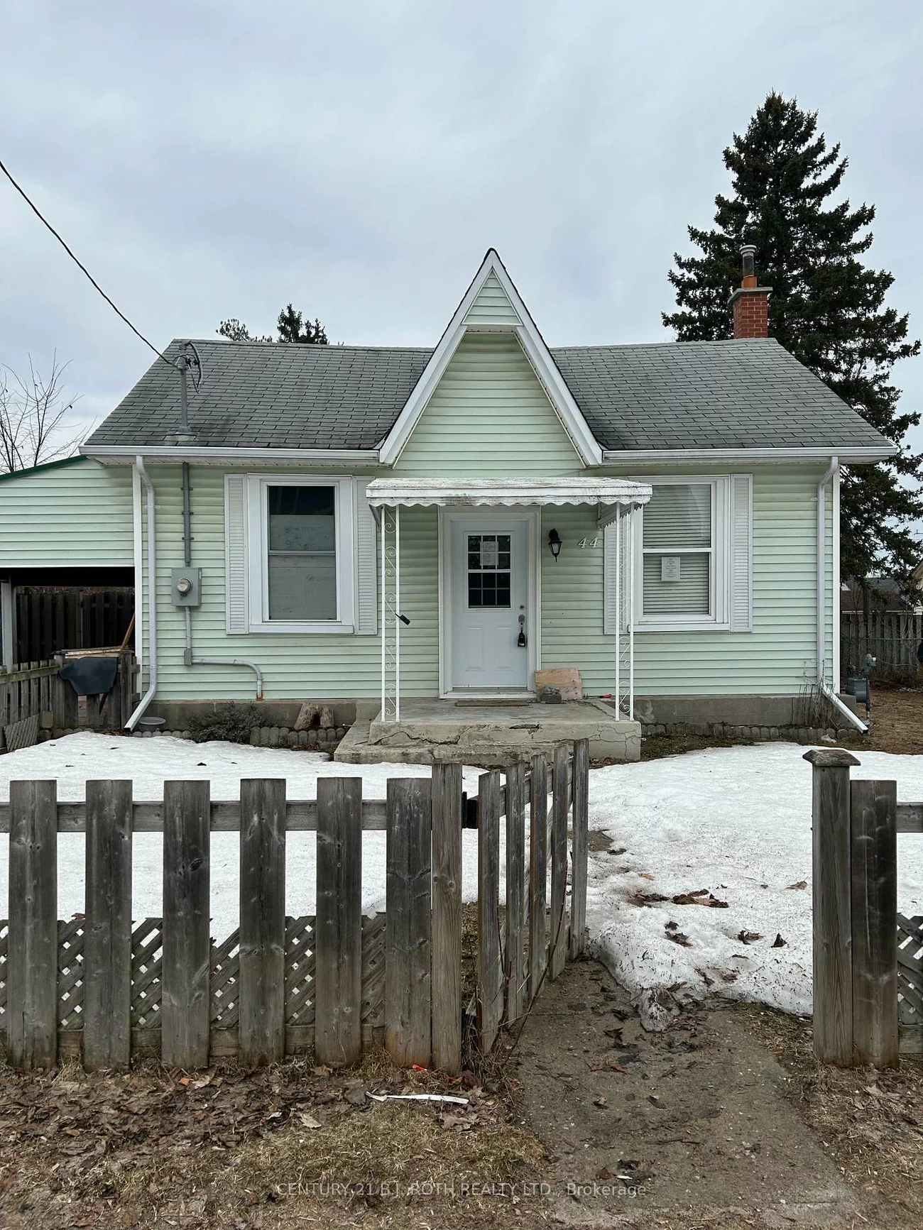 44, Sanford, Sanford, Barrie