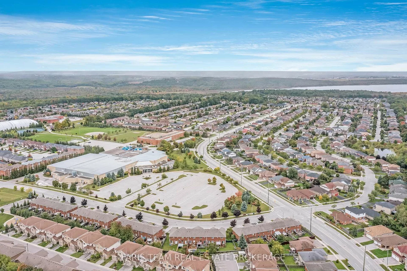 233, Stanley, East Bayfield, Barrie