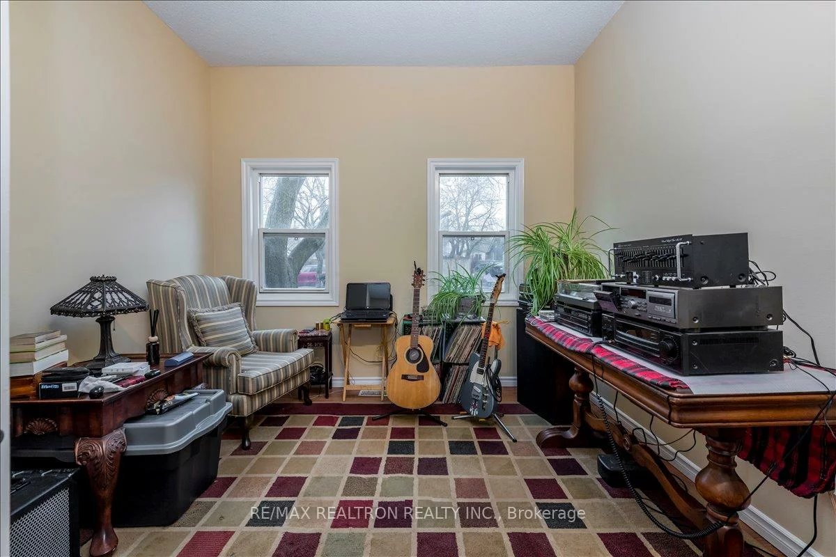 86, John, Sanford, Barrie