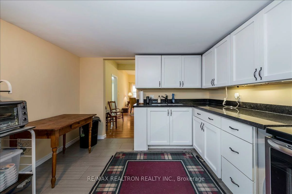 86, John, Sanford, Barrie